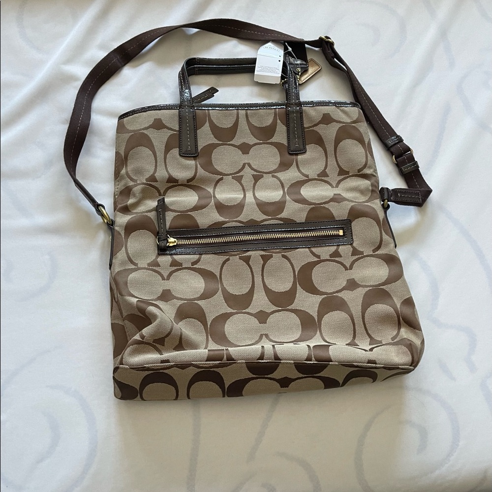 Coach Handbag - Picture 3 of 5